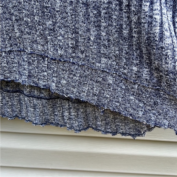 Free People Ribbed Blue Boxy Mock Neck Sweater size Medium - Picture 2 of 5